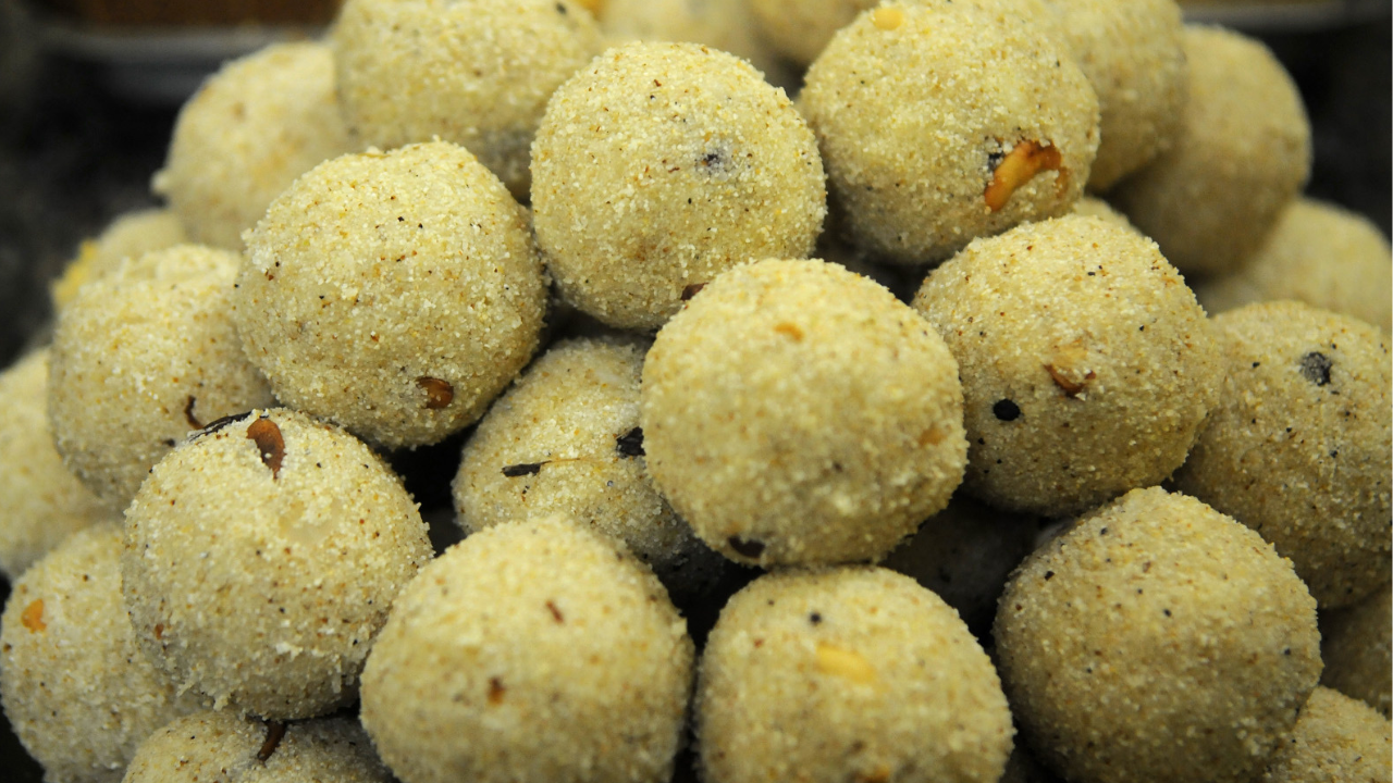 How To Make Rava Laddu